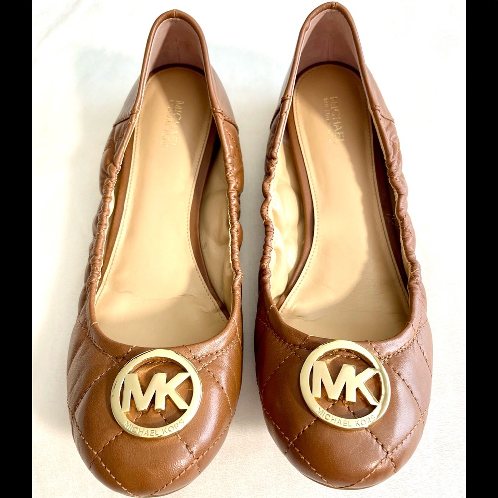 Like New Michael Kors Quilted Leather Ballet Flats 9.5